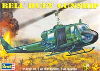 Revell Bell Huey Gunship Helicopter 1/24 (  )